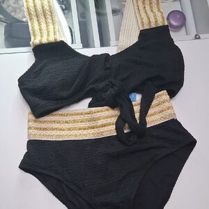Cupshrtylish Black and Gold  Two Piece